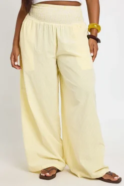Pantalon Grande Taille À Jambes Larges Rayé Avec Taille Froncée