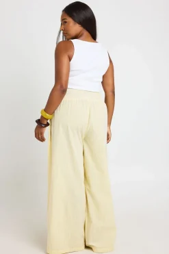 Pantalon Grande Taille À Jambes Larges Rayé Avec Taille Froncée