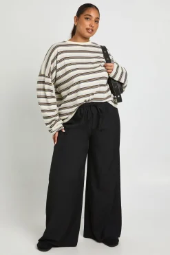 Pantalon Grande Taille À Jambes Larges En Tissu Tissé Avec Taille Élastique Et Cordon De Serrage