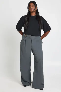 boohoo Pantalon Grande Taille Taille Basse Ceinturé Coupe Droite<Femme Pantalons|Tailleurs