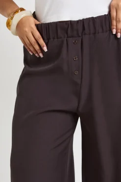 Pantalon Grande Taille Tissé à Poches avec Boutonnage et Taille Élastique