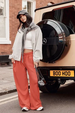 Pantalon à jambe large