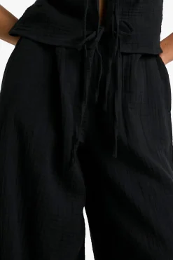 Pantalon à jambe large en étamine avec taille élastiquée