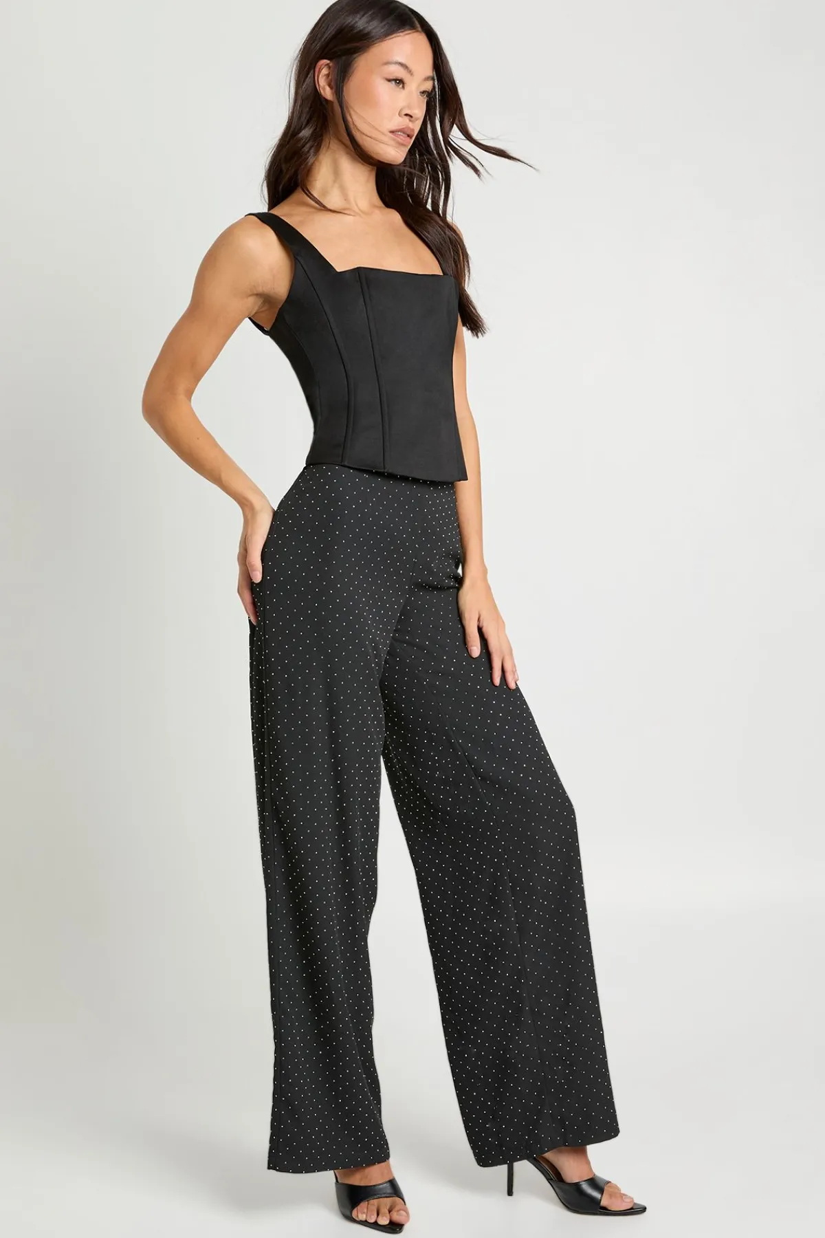 boohoo Pantalon à jambe large Tall Hotfix en chiffon diamante<Femme Pantalons