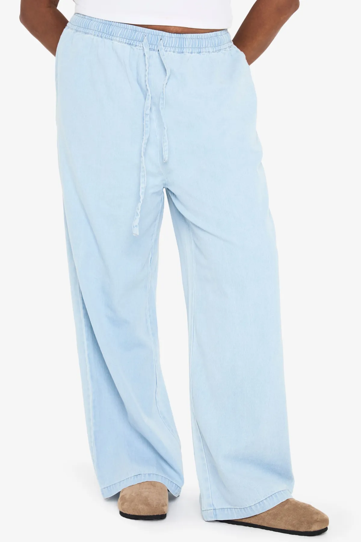 boohoo Pantalon à jambes larges en chambray avec cordon de serrage<Femme Pantalons
