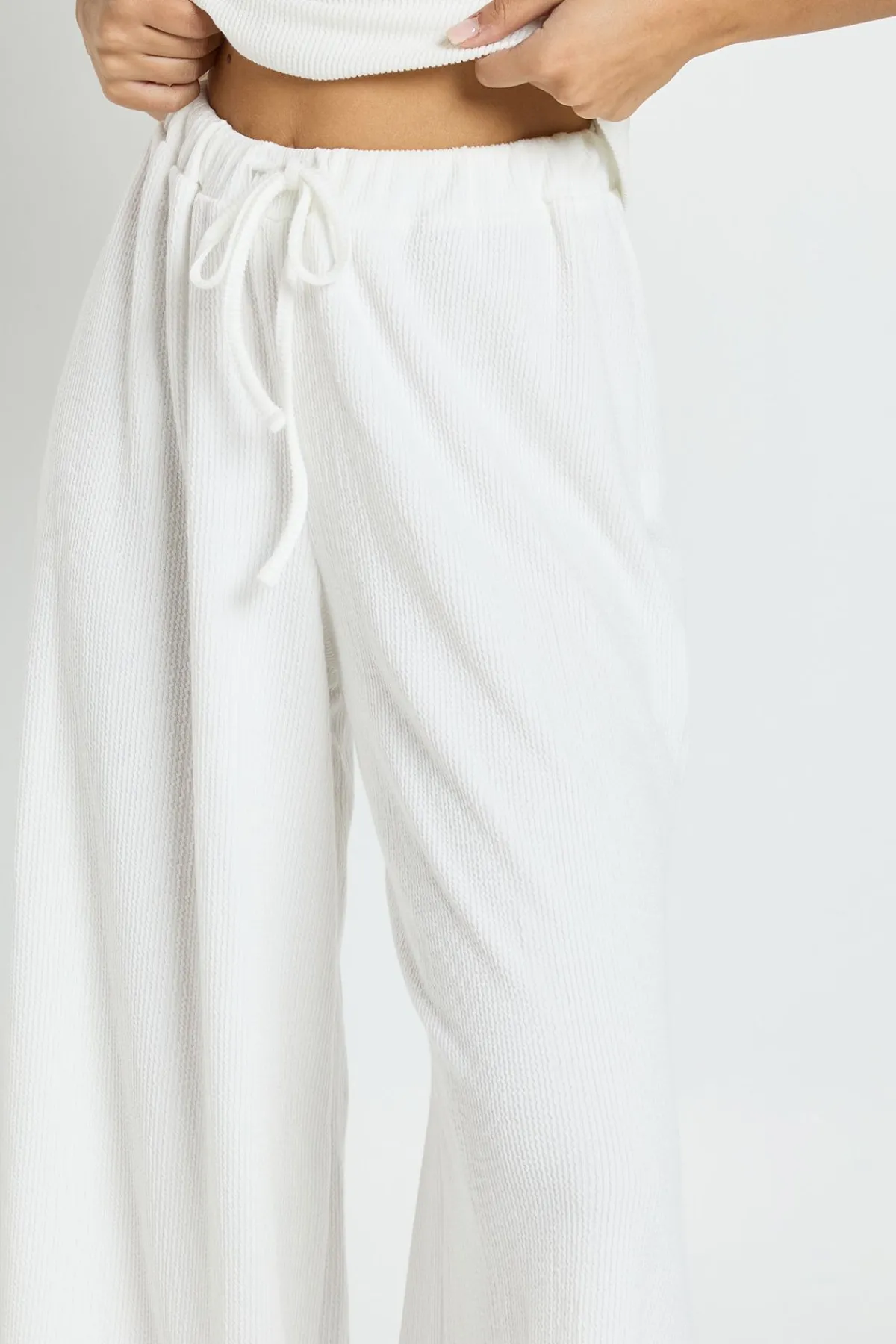 boohoo Pantalon à jambes larges en côtes froissées<Femme Pantalons