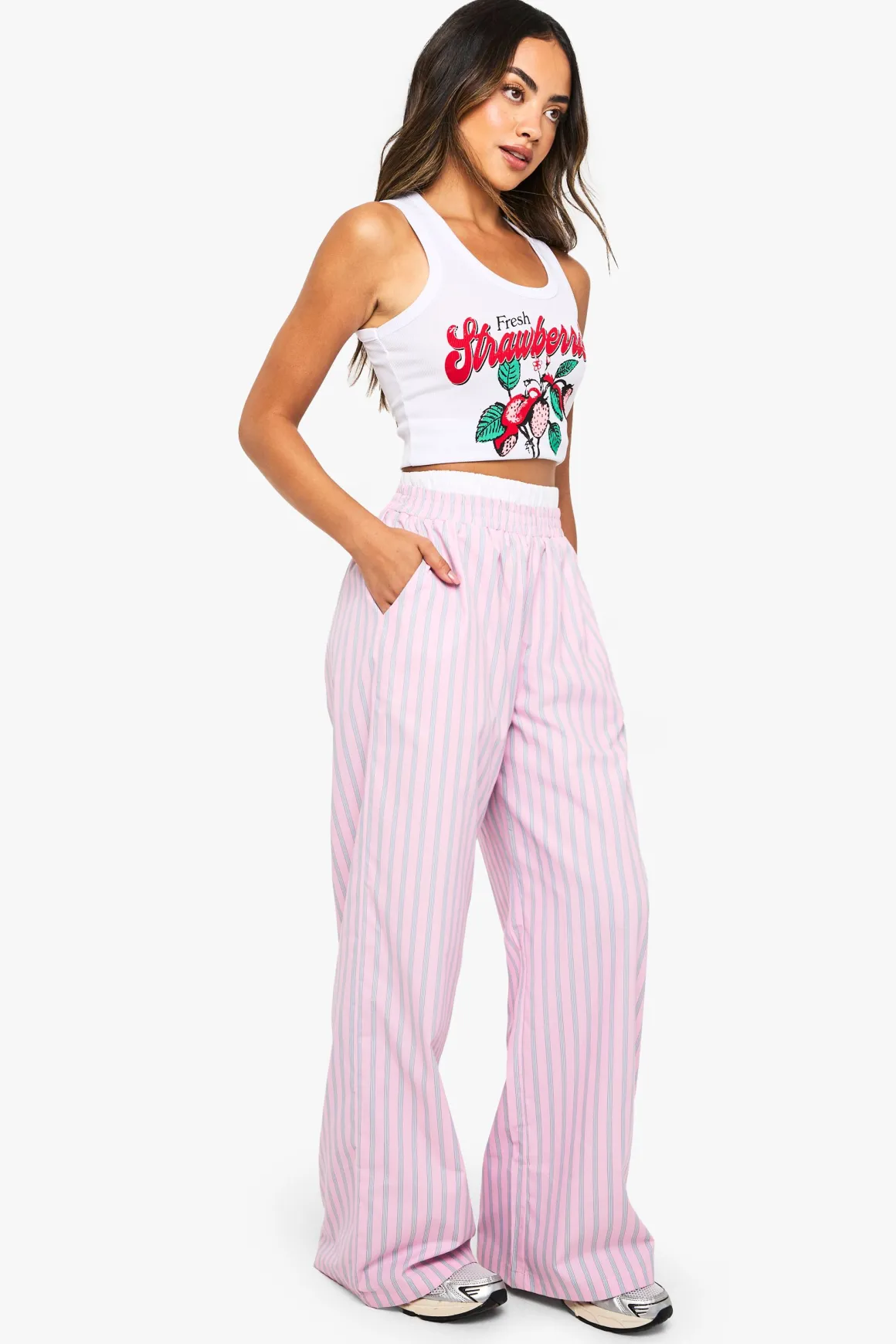 Pantalon à jambes larges à taille contrastante et rayures