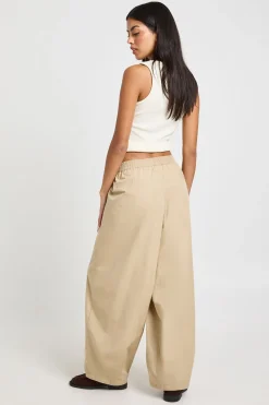 boohoo Pantalon À Jambes Tonneau Plissé En Popeline<Femme Pantalons