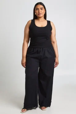 boohoo Pantalon Large Avec Détails De Broderie Anglaise Ajourée<Femme Pantalons