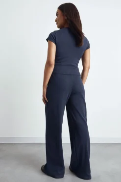 boohoo Pantalon Large Côtelé Basique<Femme Pantalons|Basiques