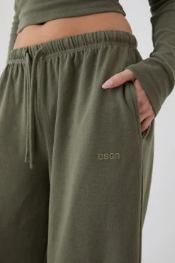 Pantalon Large à Côtes Brodées DSGN Studio