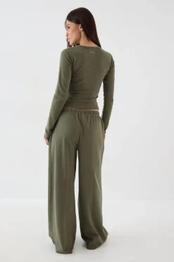 Pantalon Large à Côtes Brodées DSGN Studio