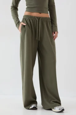 Pantalon Large à Côtes Brodées DSGN Studio