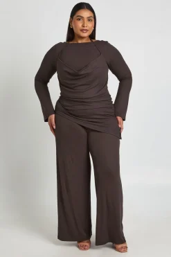 boohoo Pantalon Large À Double Épaisseur En Maille Côtelée Grande Taille<Femme Pantalons|Looks Chocolat
