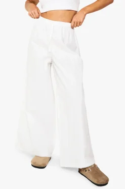 boohoo Pantalon large en popeline de coton – Coupe Petite<Femme Pantalons