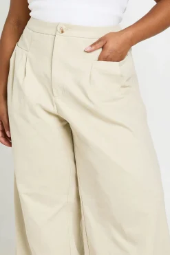 boohoo Pantalon Large En Sergé De Coton Grande Taille<Femme Pantalons|Tons Neutres