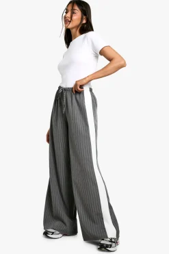 Pantalon Large À Fines Rayures Avec Taille À Cordon De Serrage