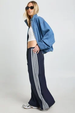 boohoo Pantalon Large Petite En Nylon À Bandes Latérales<Femme Pantalons