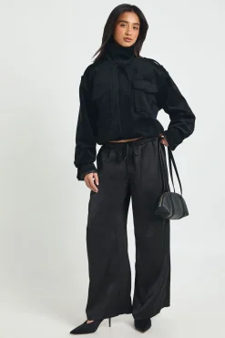 Pantalon Large Petite Taille En Satin Avec Taille Élastiquée