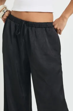 Pantalon Large Petite Taille En Satin Avec Taille Élastiquée