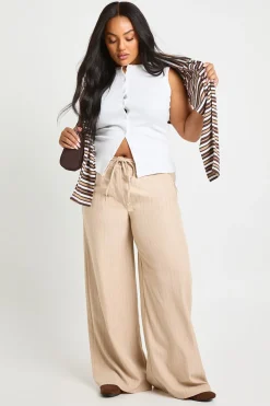 boohoo Pantalon Large Plissé En Tissu Tissé Grande Taille<Femme Pantalons