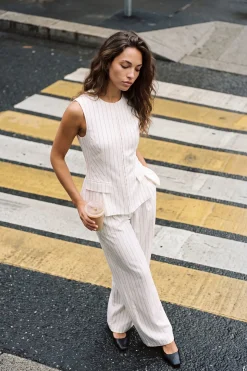 Pantalon Large Plissé À Rayures Effet Lin Coupe Tailleur