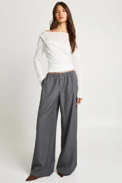 Pantalon Large Taillé avec Détails Boutonnés