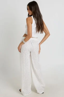 boohoo Pantalon Large Taille Basse En Broderie Anglaise<Femme Pantalons