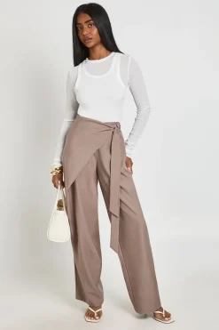 boohoo Pantalon Large Tailleur Avec Détail Drapé Noué<Femme Pantalons