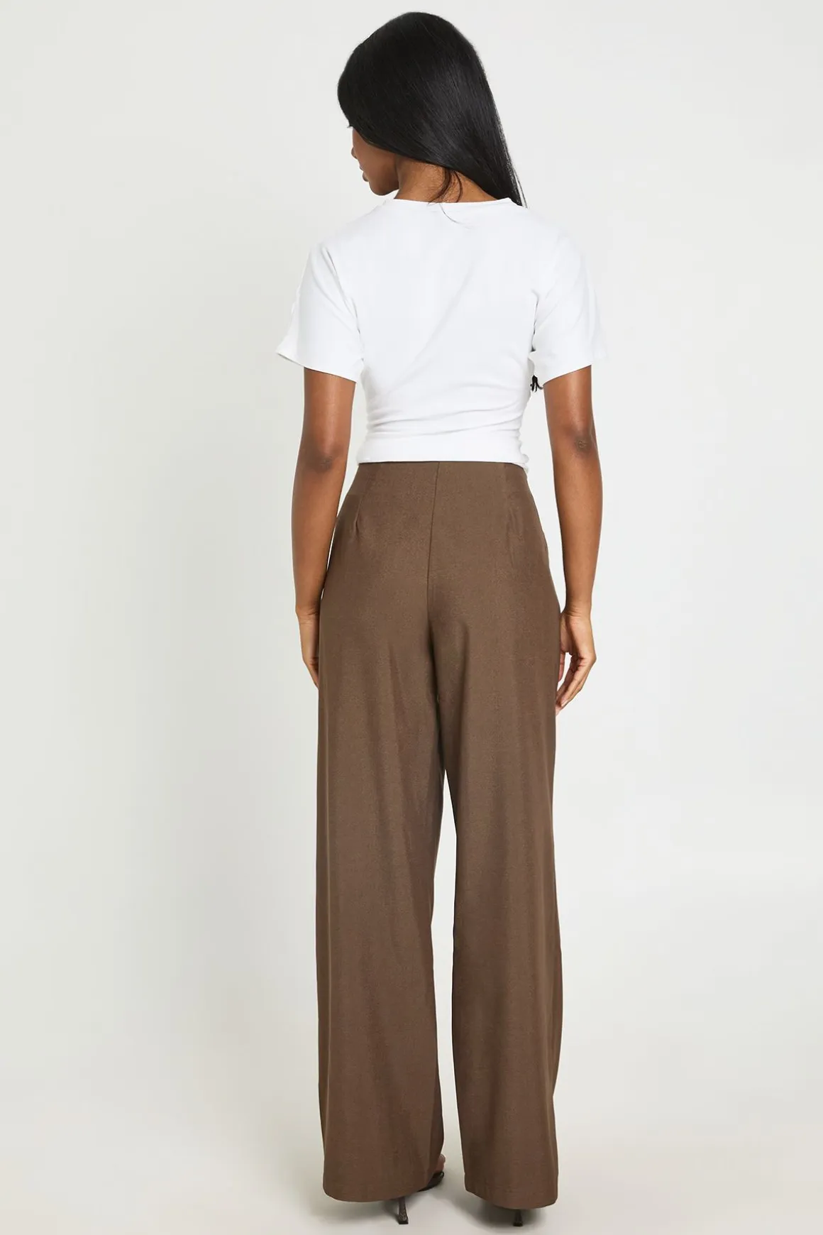 Pantalon Large Tailleur À Ceinture Dissimulée