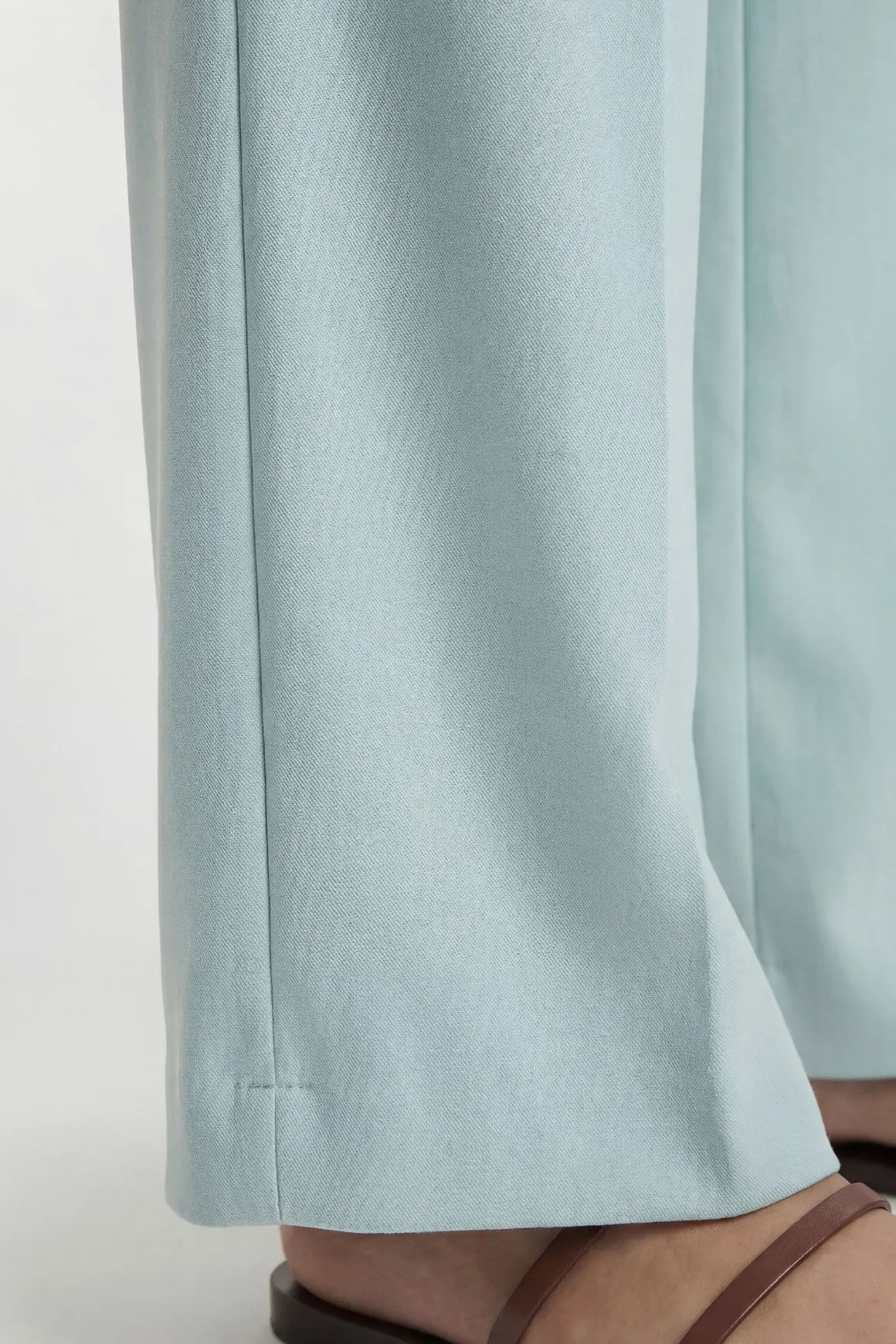 Pantalon Large Tailleur En Crêpe Satiné Dos