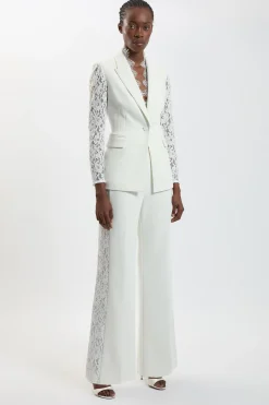 Pantalon Large Tailleur En Tissu Stretch Compact Avec Empiècements En Dentelle