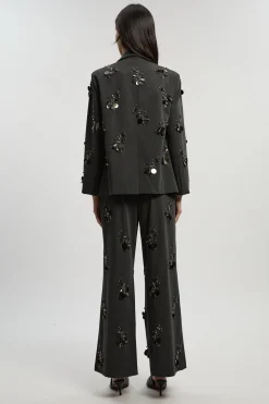 Pantalon Large Tailleur Orné de Paillettes et Cristaux en Petits Groupes