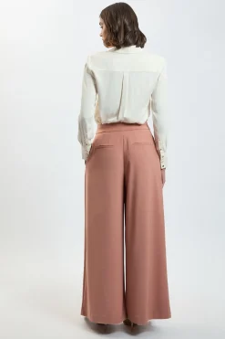 Pantalon Large Tailleur À Plis Élégants