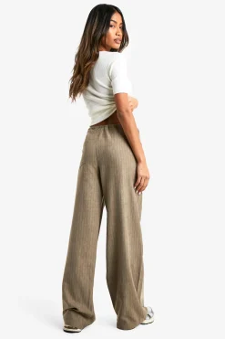 boohoo Pantalon oversize à rayures et jambes larges Soft Touch<Femme Pantalons
