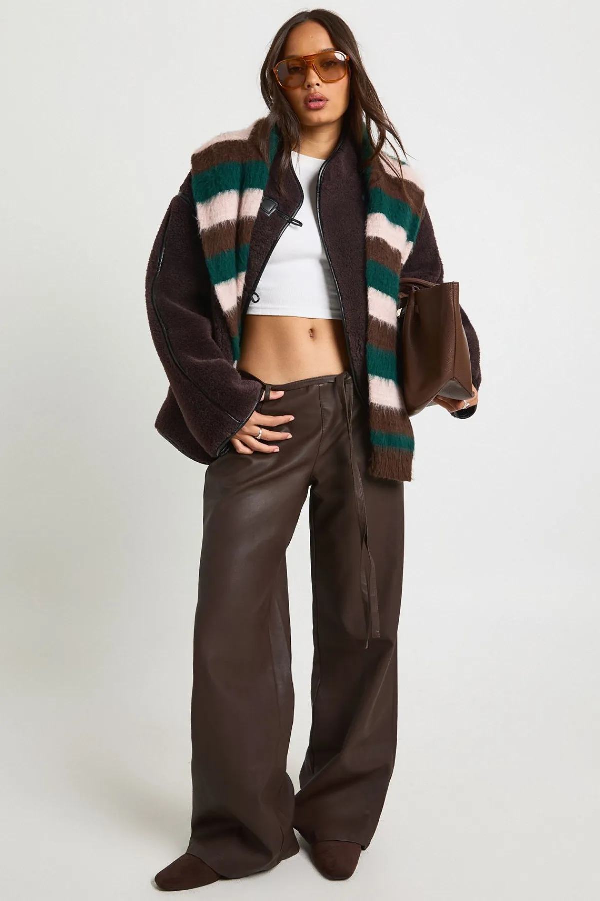 boohoo Pantalon Palazzo ceinturé en synthétique<Femme Pantalons