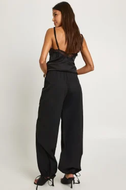 Pantalon parachute à taille basse en popeline