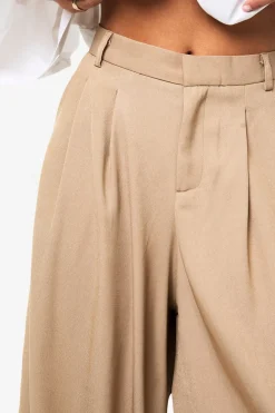 Pantalon à plis sur mesure à jambes larges