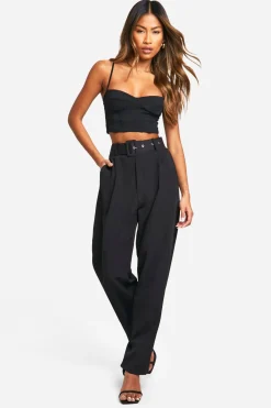 Pantalon ras-du-cou à ceinture