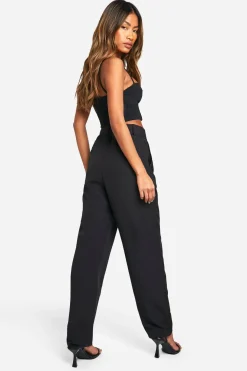 Pantalon ras-du-cou à ceinture