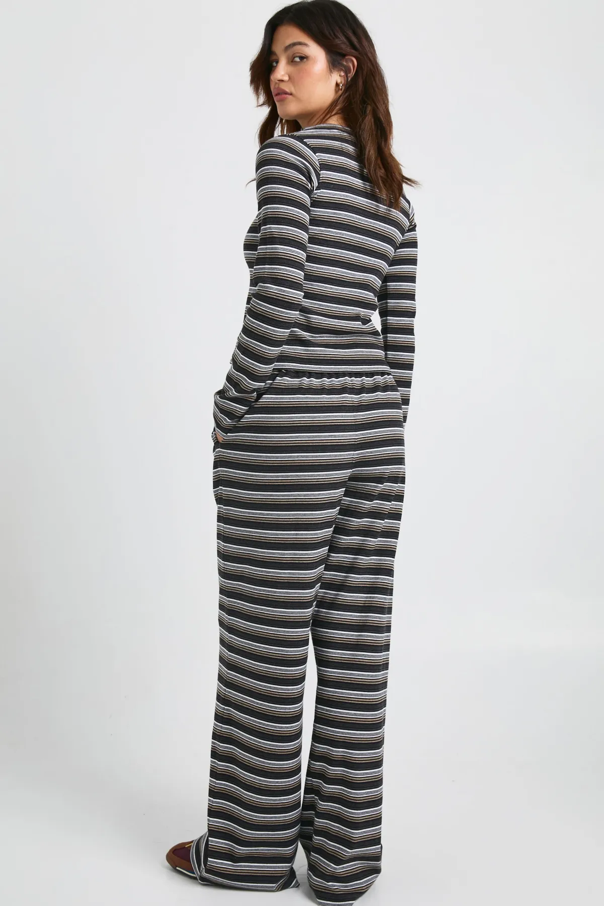 boohoo Pantalon rayé côtelé avec cordon de serrage<Femme Pantalons|Looks De Rentrée