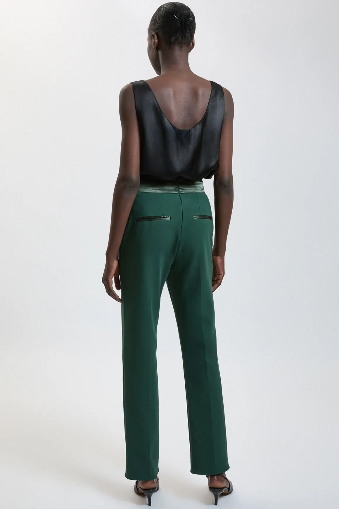 Pantalon Smoking Slim En Mélange Stretch Compact Et Satin