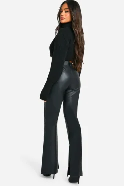 Pantalon synthétique à coupe droite et ourlet fendu