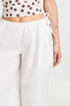 boohoo Pantalon Taille Basse Aspect Lin Avec Liens Latéraux Petite<Femme Pantalons