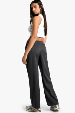 boohoo Pantalon taille basse avec détail à la ceinture déchirée<Femme Pantalons