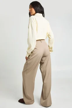 boohoo Pantalon Taille Haute À Jambes Larges Coupé Cousu Basics Pour Grandes Tailles<Femme Pantalons