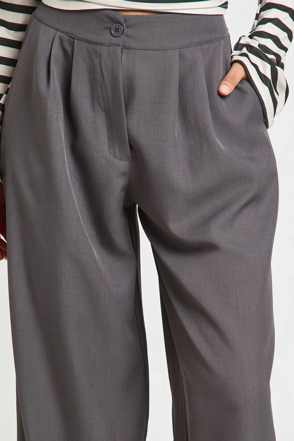 Pantalon Taille Haute Plissé À Jambes Larges Tissé Coupe Tall