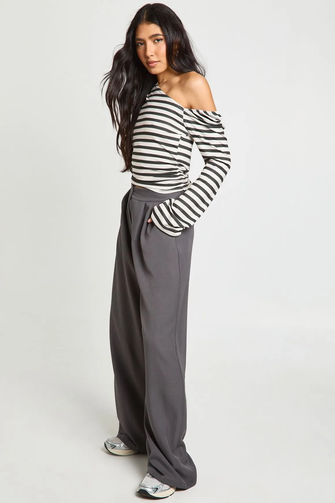 Pantalon Taille Haute Plissé À Jambes Larges Tissé Coupe Tall
