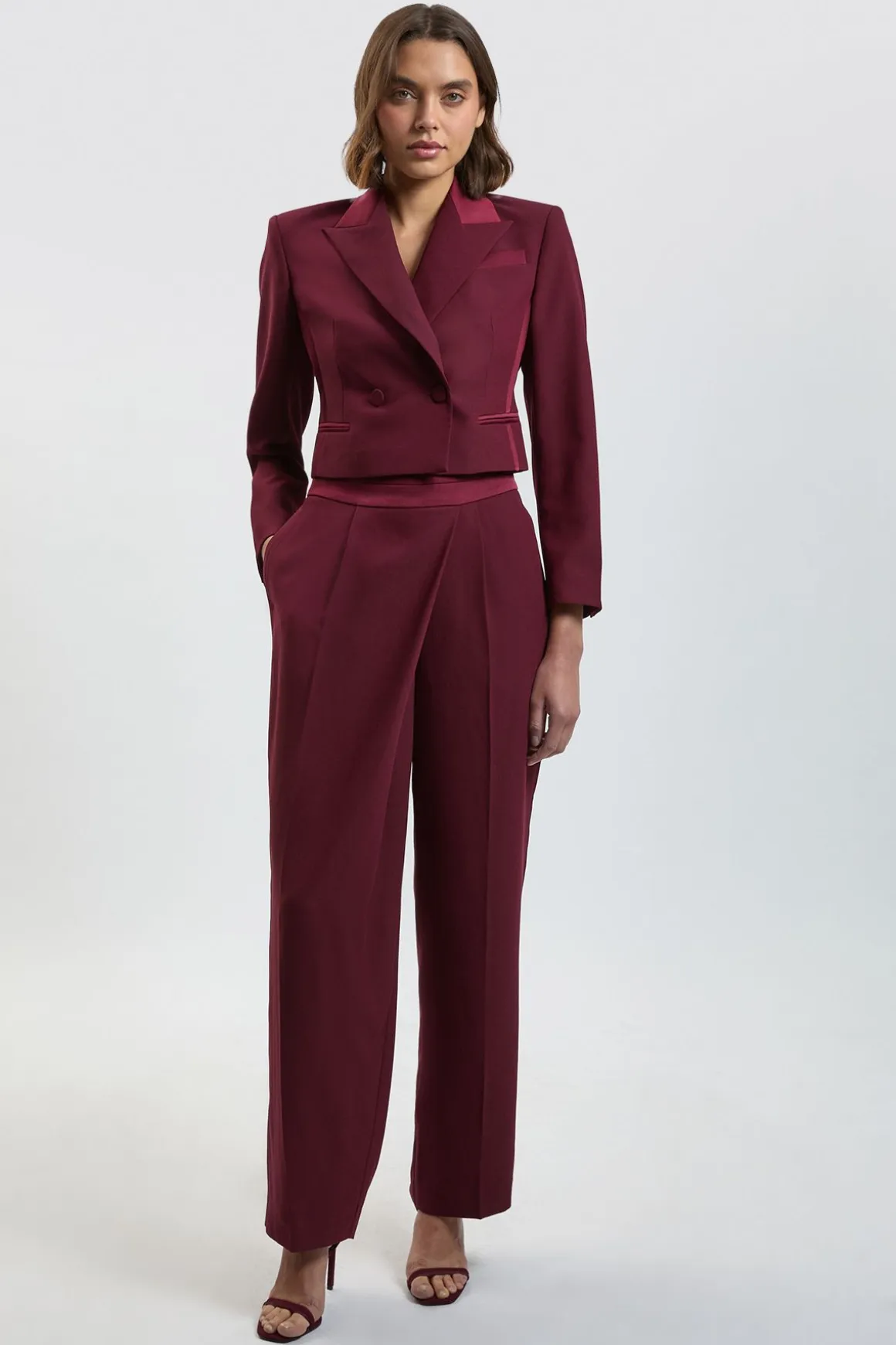 Pantalon Tailleur En Crêpe Envers Satin