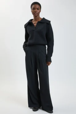 Pantalon Tailleur À Jambes Larges À Fines Rayures